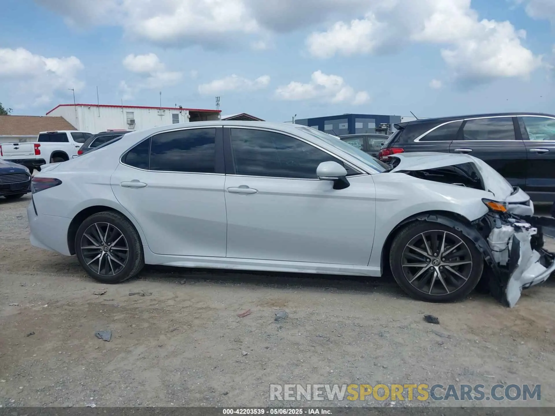 13 Photograph of a damaged car 4T1T11AK6PU143727 TOYOTA CAMRY 2023
