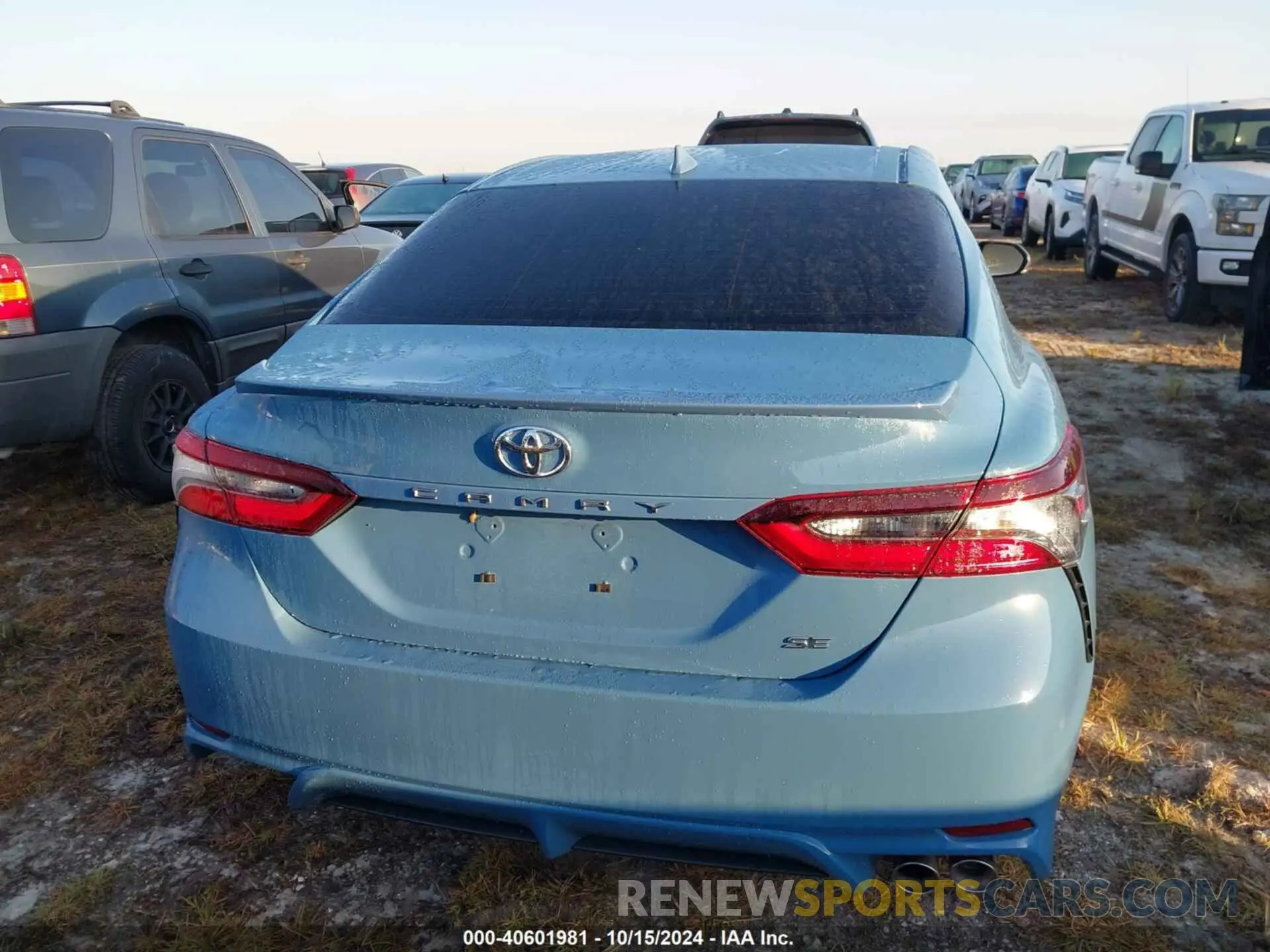16 Photograph of a damaged car 4T1T11AK6PU176873 TOYOTA CAMRY 2023