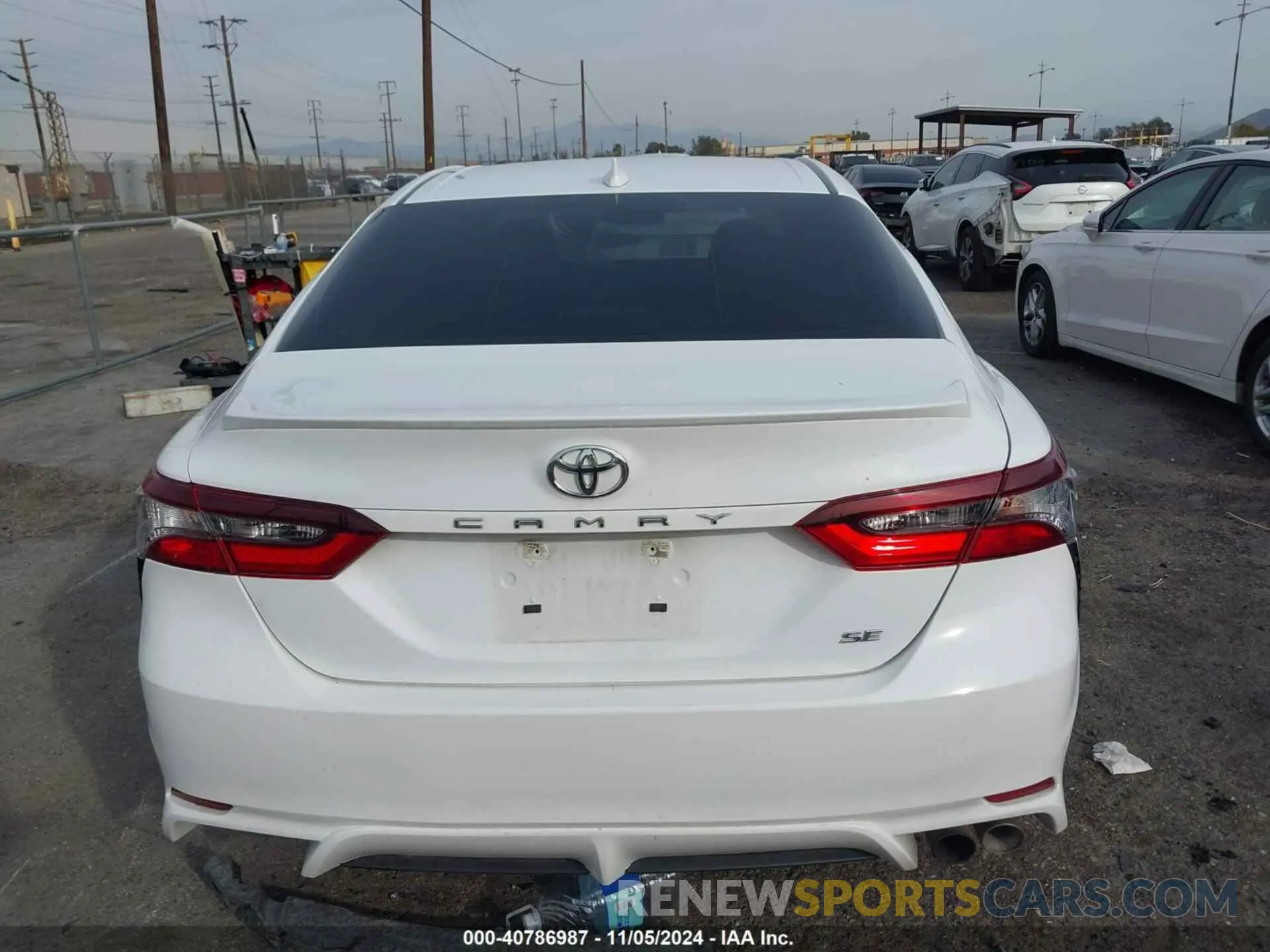 17 Photograph of a damaged car 4T1T11AK6PU809971 TOYOTA CAMRY 2023