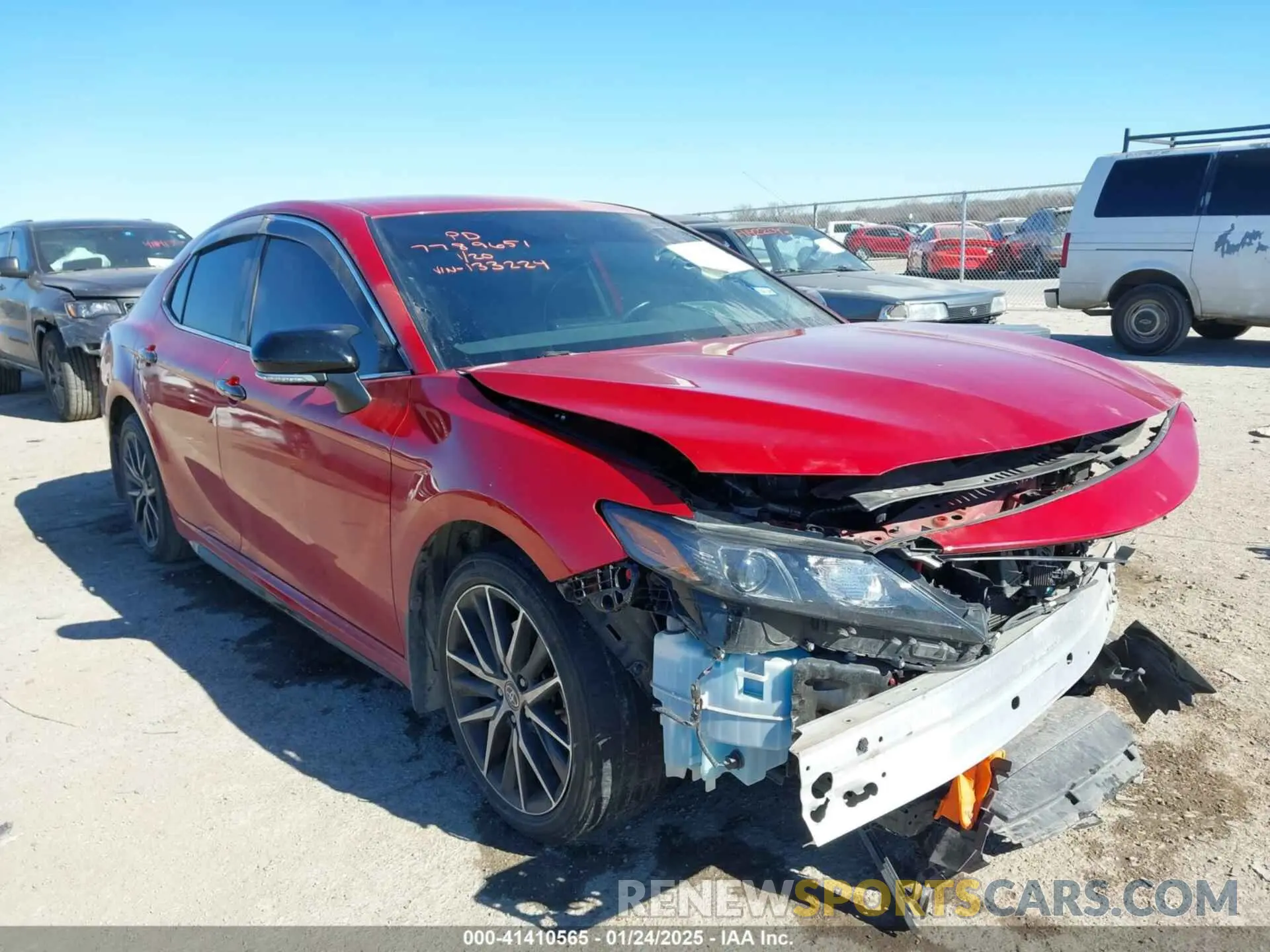 1 Photograph of a damaged car 4T1T11AK7PU133224 TOYOTA CAMRY 2023
