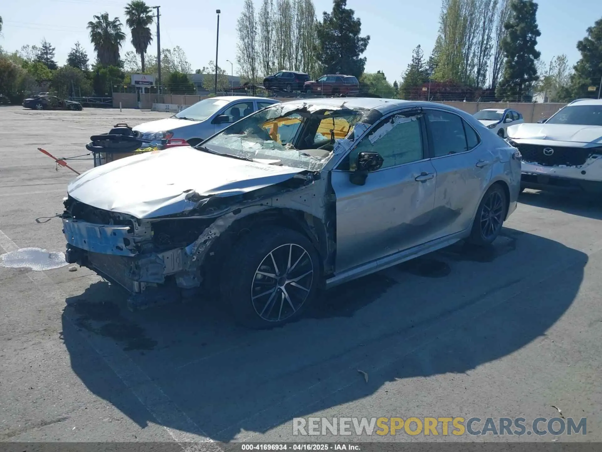 2 Photograph of a damaged car 4T1T11AK7PU774065 TOYOTA CAMRY 2023