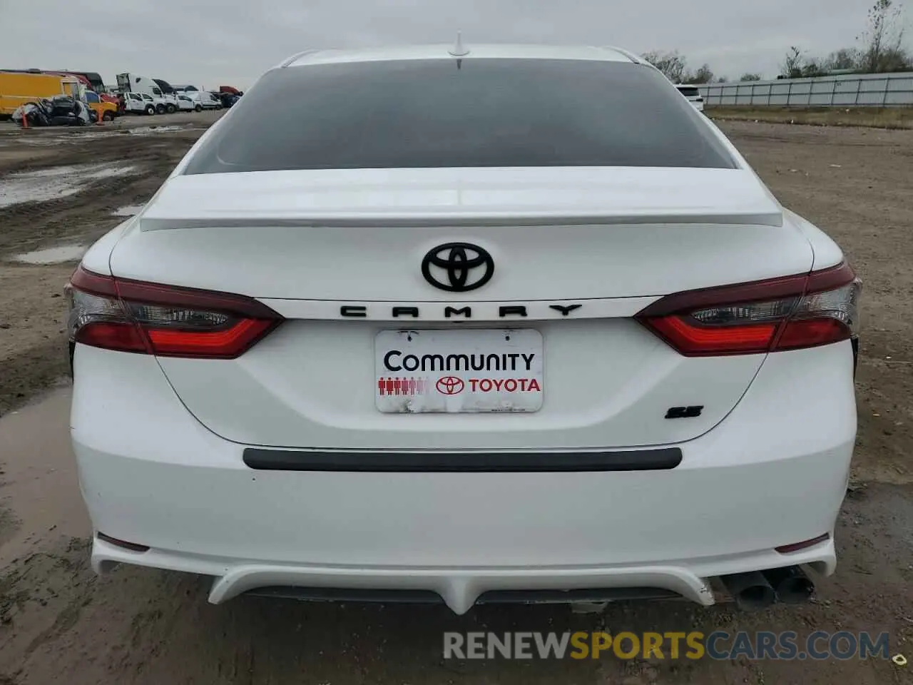 6 Photograph of a damaged car 4T1T11AK7PU794008 TOYOTA CAMRY 2023