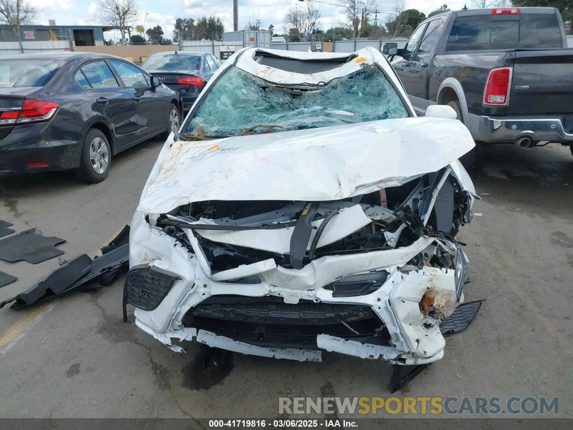 12 Photograph of a damaged car 4T1T11AK7PU818257 TOYOTA CAMRY 2023