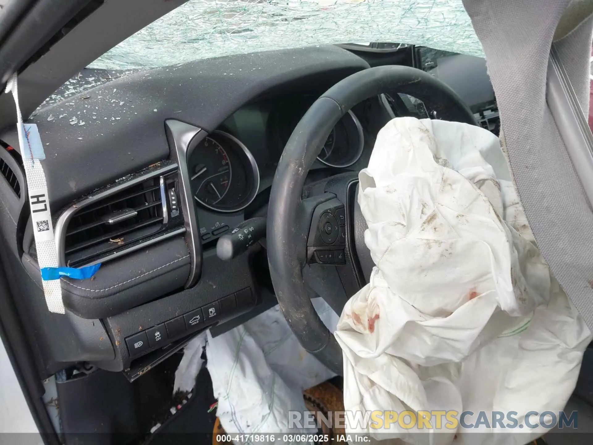 7 Photograph of a damaged car 4T1T11AK7PU818257 TOYOTA CAMRY 2023