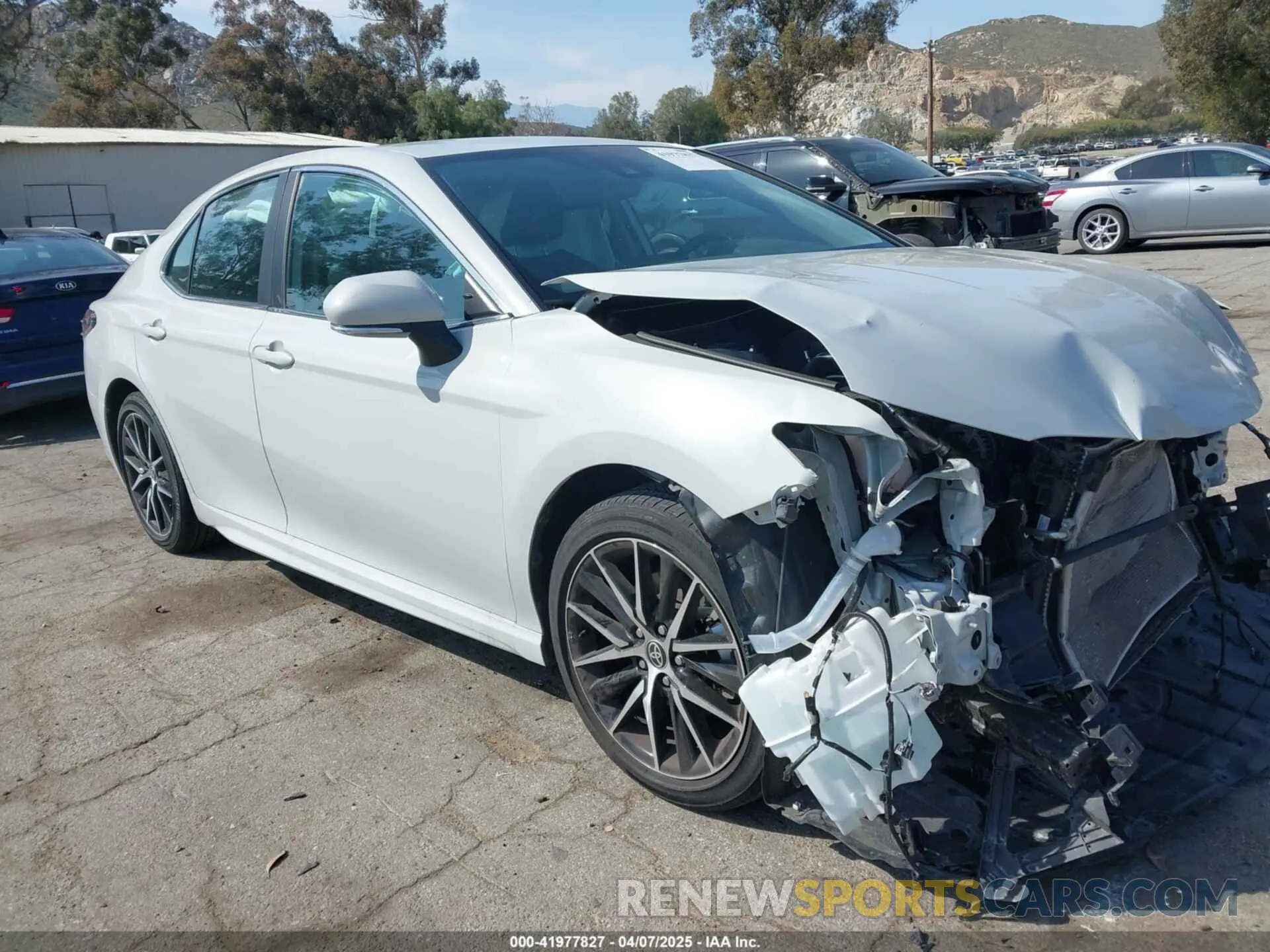 1 Photograph of a damaged car 4T1T11AK8PU138805 TOYOTA CAMRY 2023
