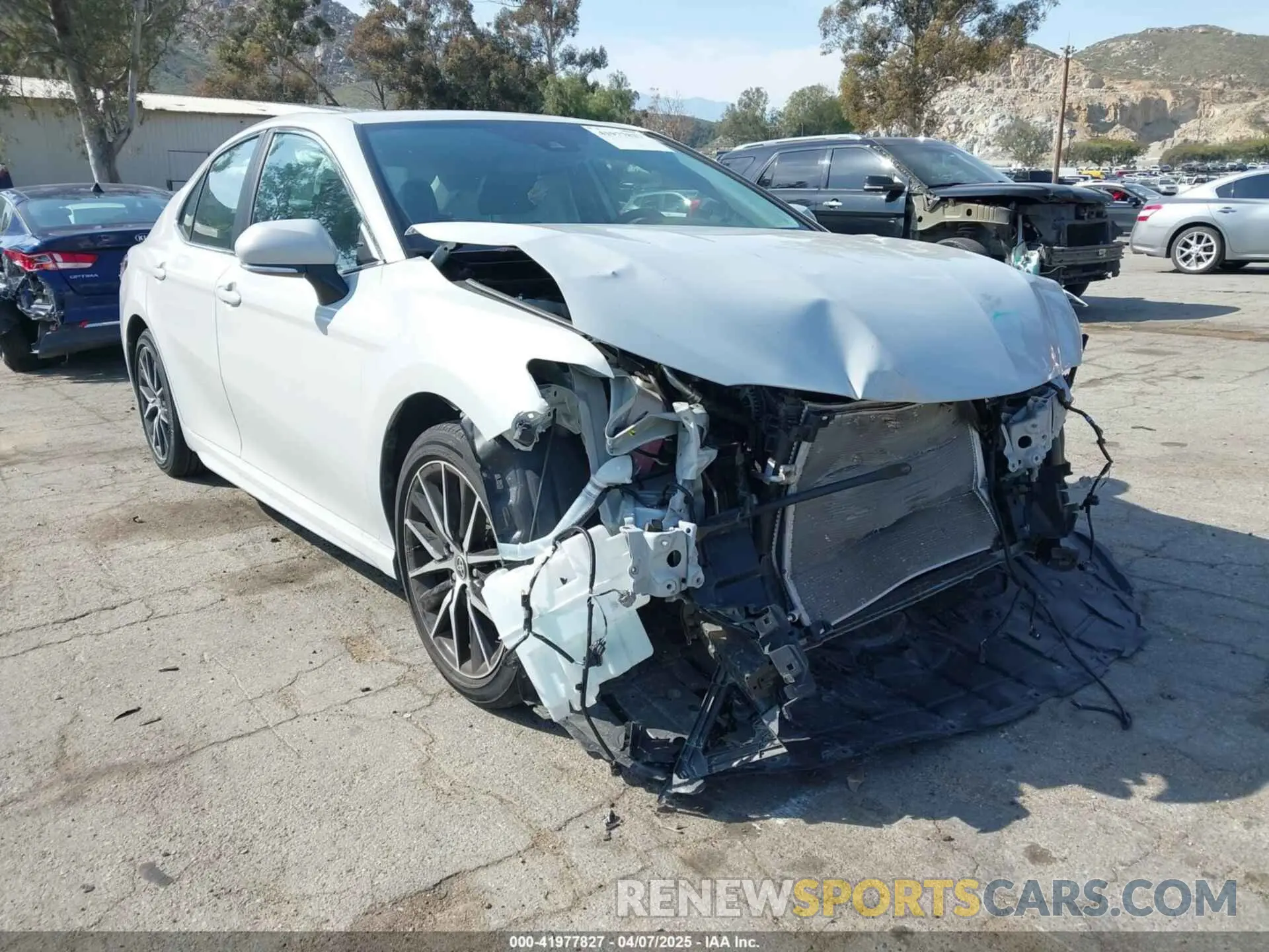 18 Photograph of a damaged car 4T1T11AK8PU138805 TOYOTA CAMRY 2023