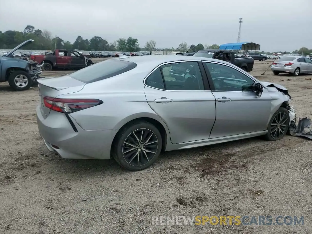 3 Photograph of a damaged car 4T1T11AK8PU838386 TOYOTA CAMRY 2023