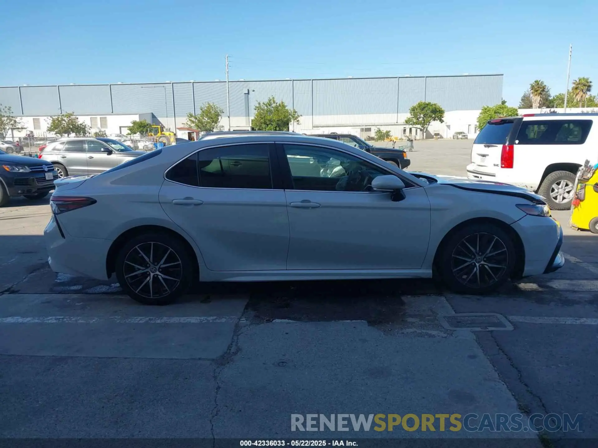 13 Photograph of a damaged car 4T1T11AKXPU188282 TOYOTA CAMRY 2023