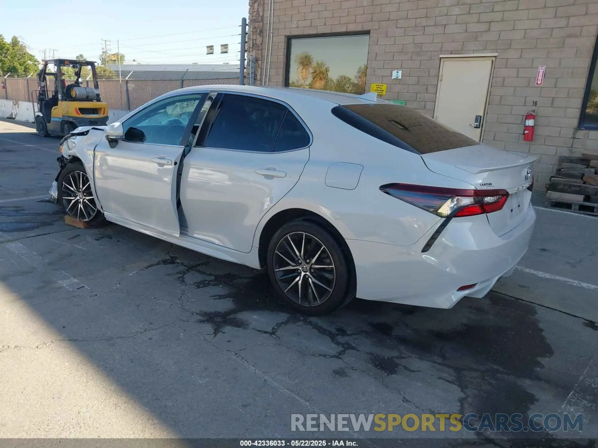 3 Photograph of a damaged car 4T1T11AKXPU188282 TOYOTA CAMRY 2023