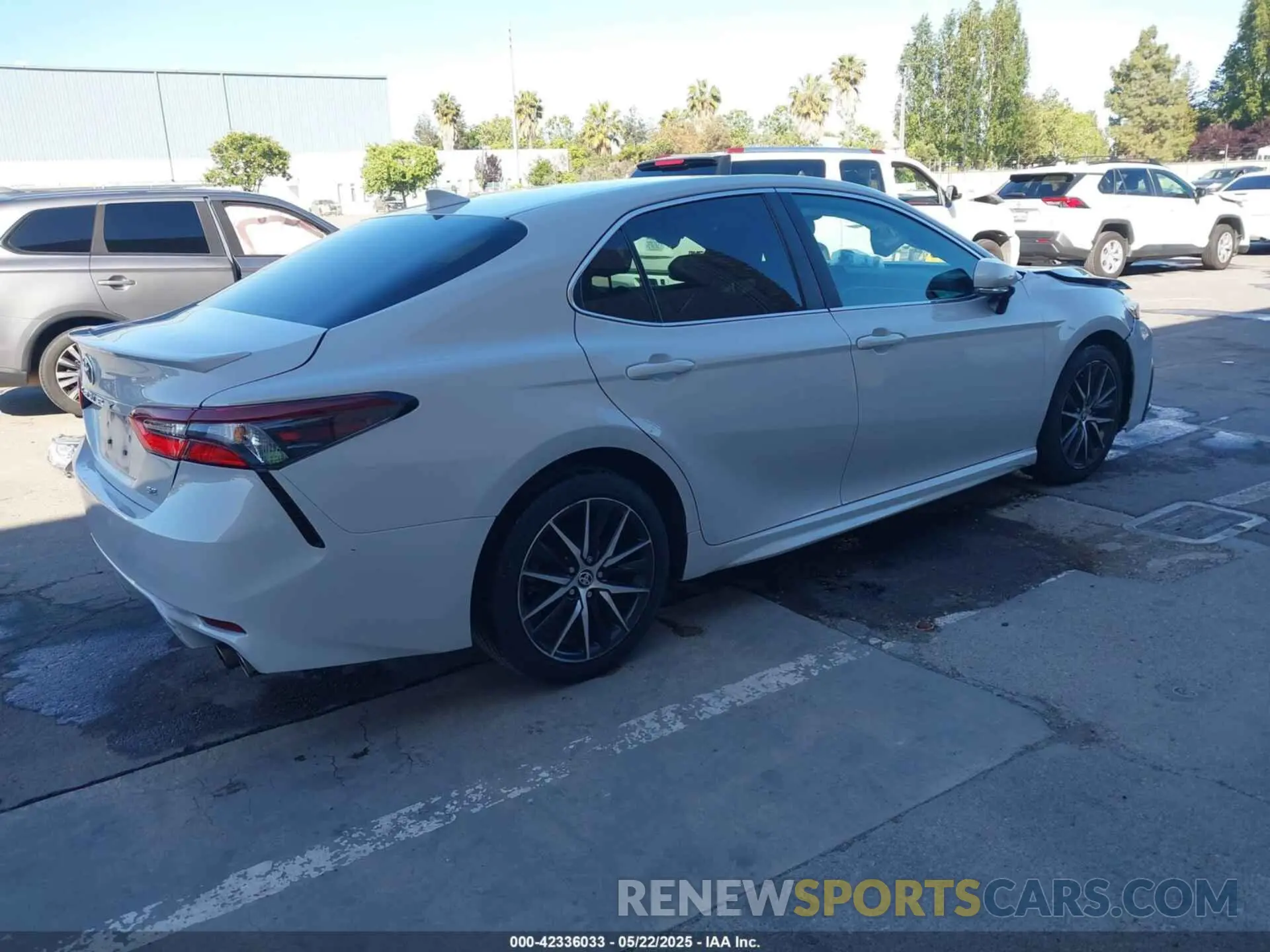 4 Photograph of a damaged car 4T1T11AKXPU188282 TOYOTA CAMRY 2023
