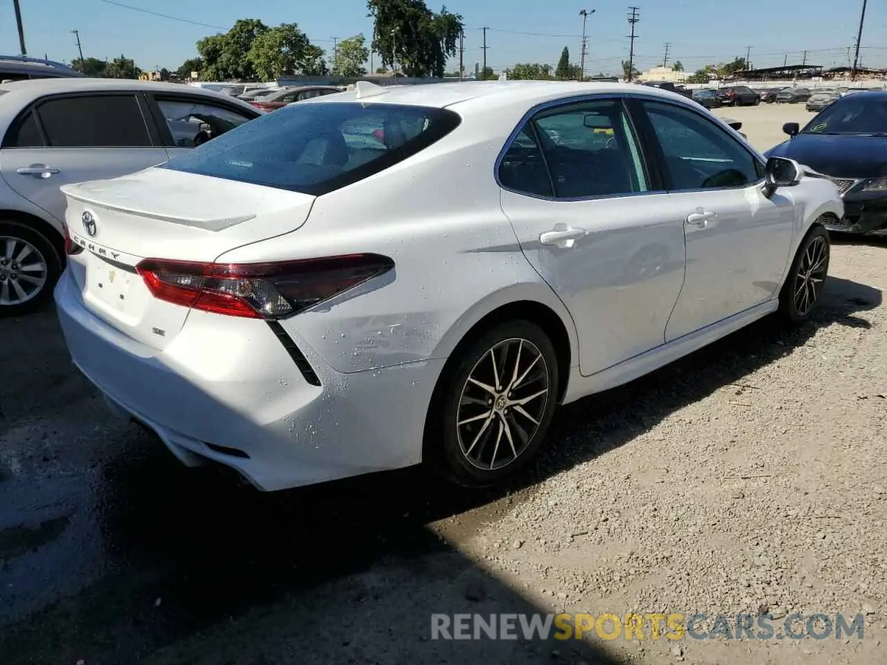 3 Photograph of a damaged car 4T1T11AKXPU782306 TOYOTA CAMRY 2023