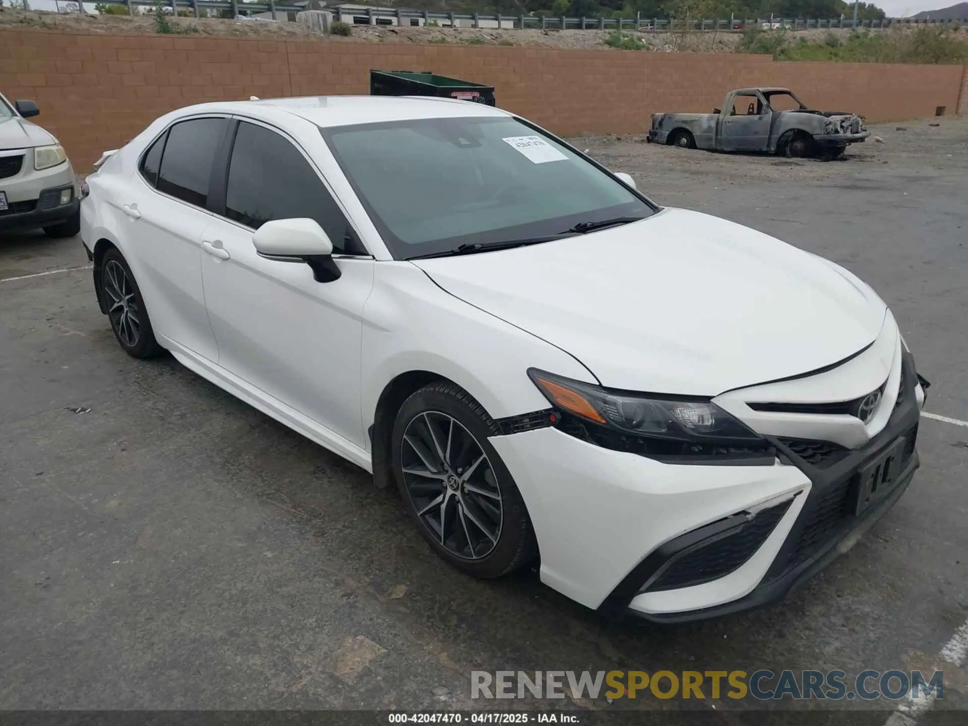1 Photograph of a damaged car 4T1T11BK1PU077750 TOYOTA CAMRY 2023