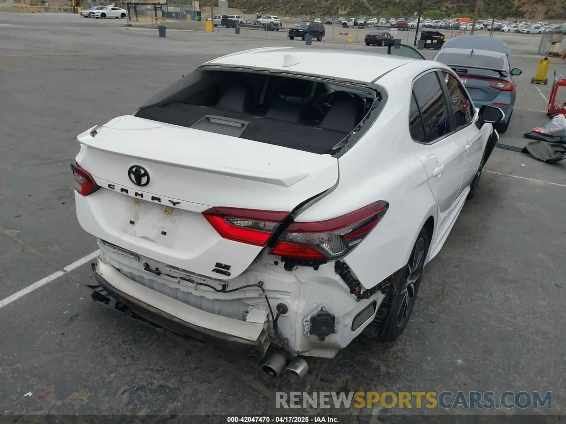 4 Photograph of a damaged car 4T1T11BK1PU077750 TOYOTA CAMRY 2023