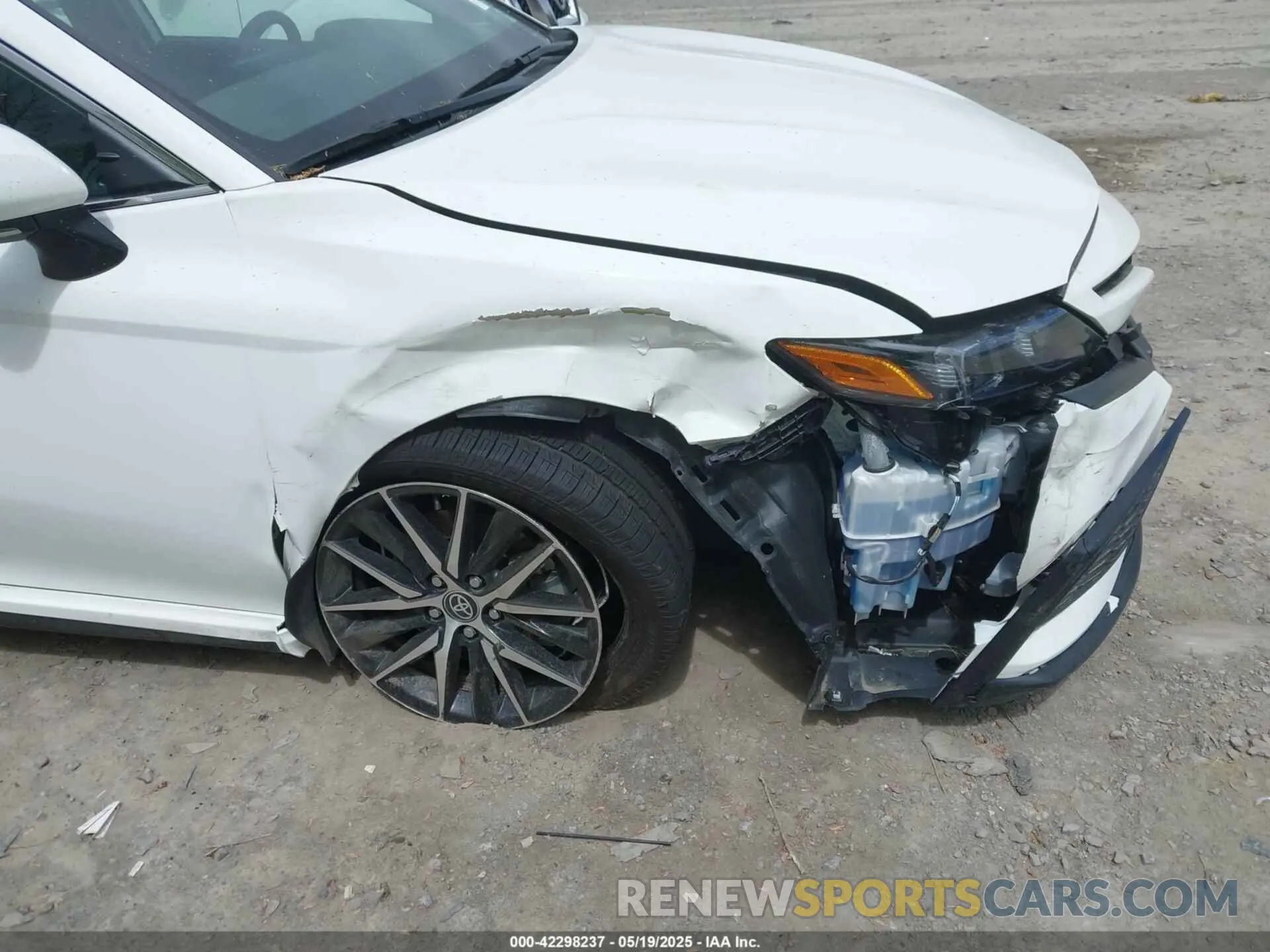 6 Photograph of a damaged car 4T1T11BK3PU105645 TOYOTA CAMRY 2023