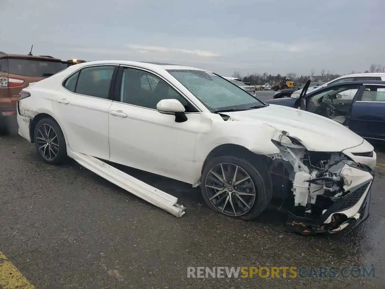 4 Photograph of a damaged car 4T1T11BK6PU096438 TOYOTA CAMRY 2023