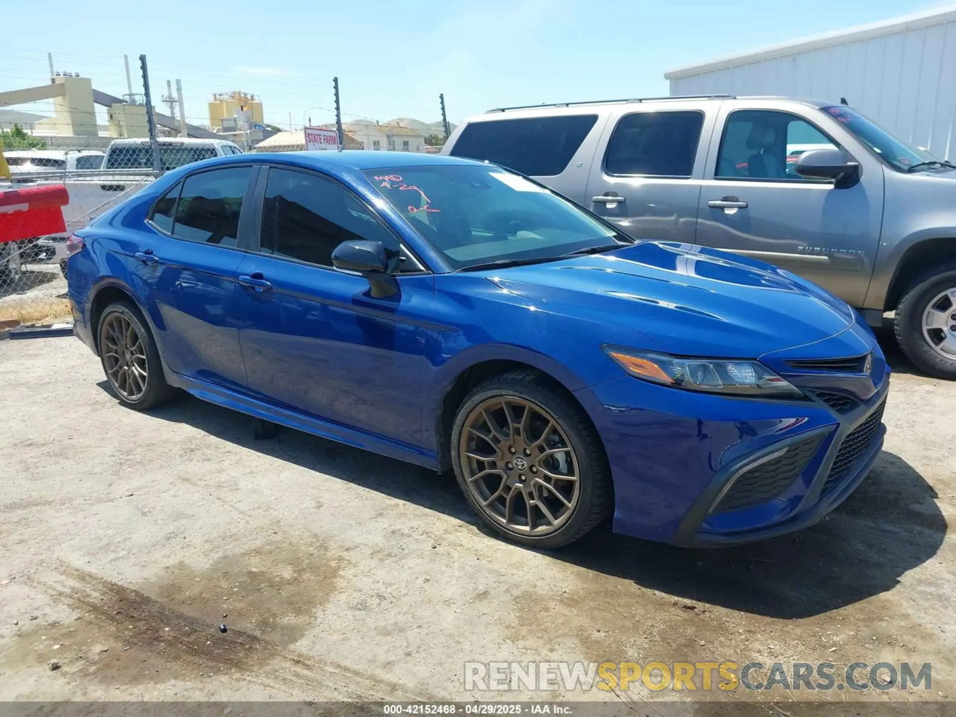 1 Photograph of a damaged car 4T1T11BK7PU084282 TOYOTA CAMRY 2023