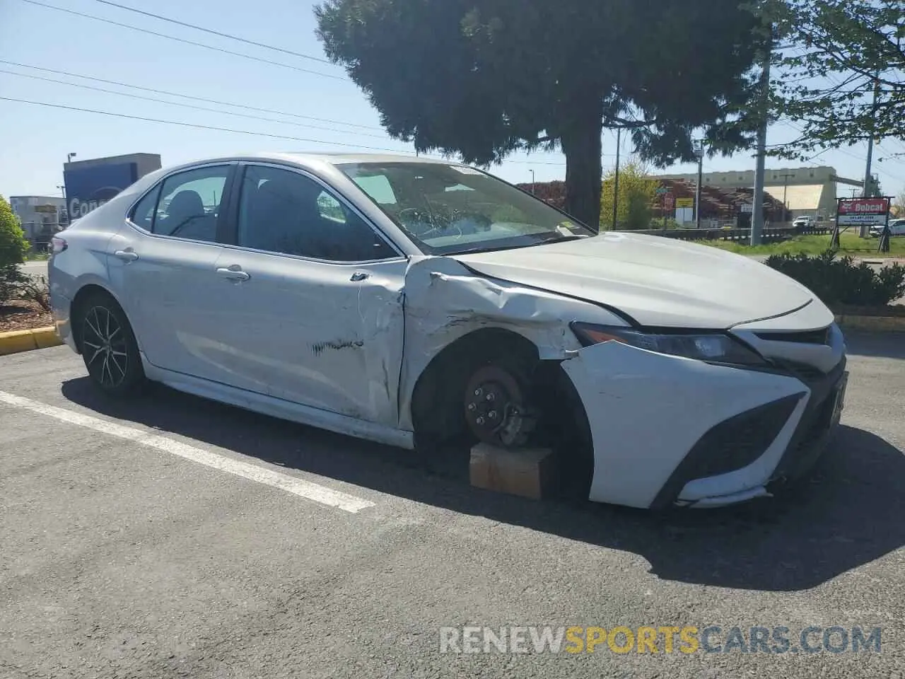4 Photograph of a damaged car 4T1T11BK7PU086811 TOYOTA CAMRY 2023