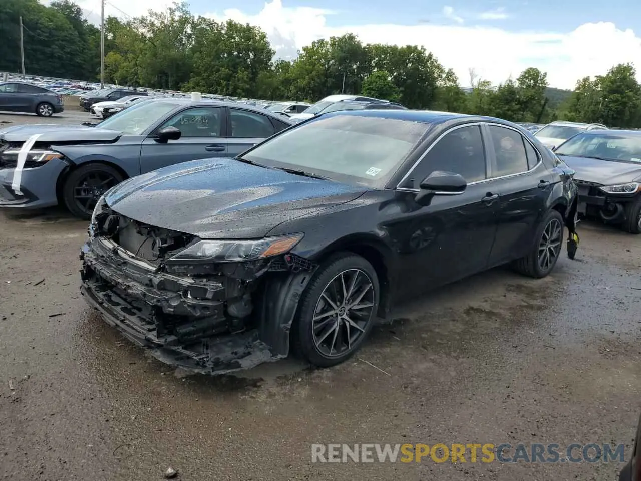 1 Photograph of a damaged car 4T1T11BK9PU078385 TOYOTA CAMRY 2023