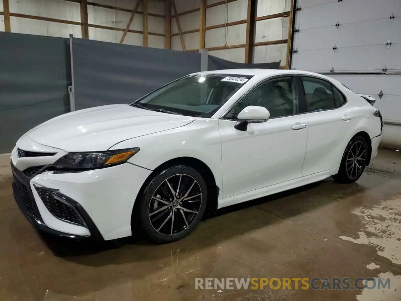 1 Photograph of a damaged car 4T1T11BKXPU100037 TOYOTA CAMRY 2023