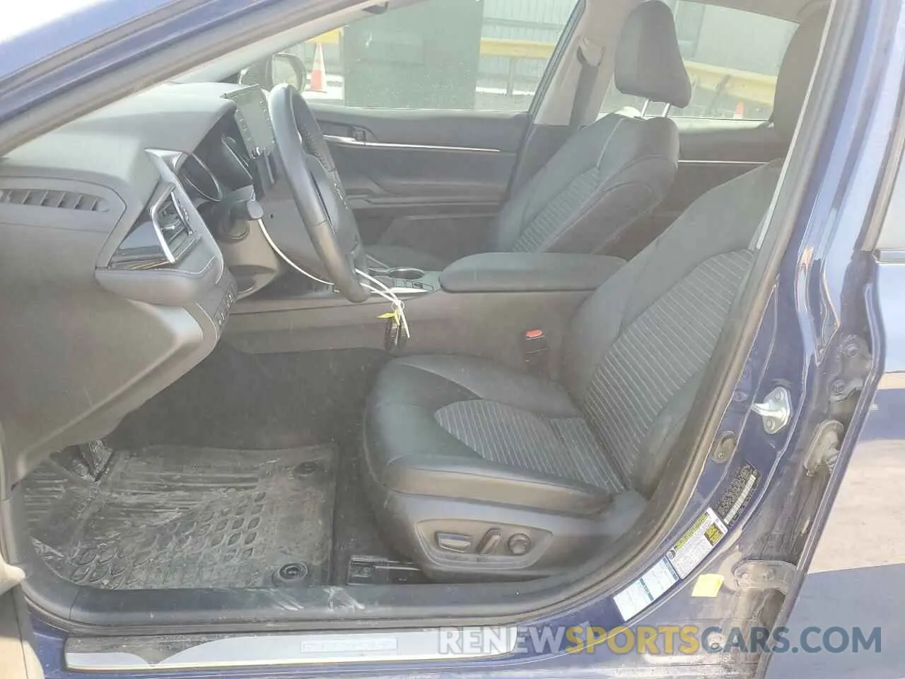 7 Photograph of a damaged car 4T1T11BKXPU102886 TOYOTA CAMRY 2023
