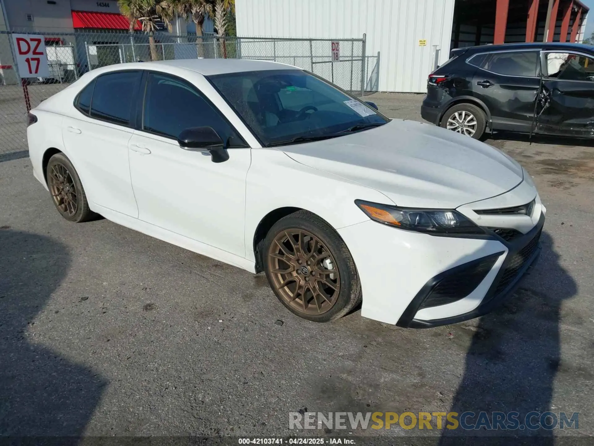 1 Photograph of a damaged car 4T1T31AK2PU050892 TOYOTA CAMRY 2023