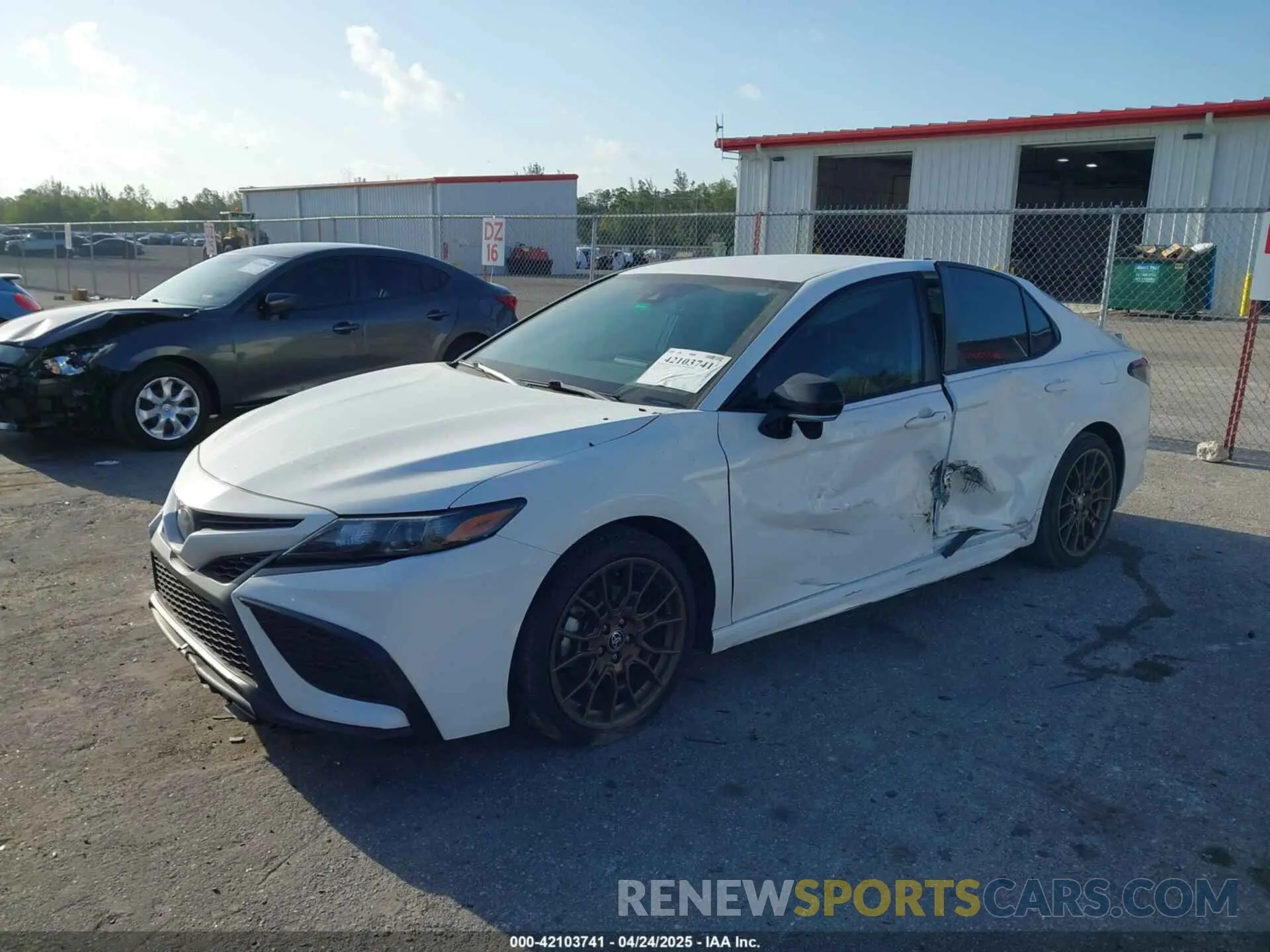 6 Photograph of a damaged car 4T1T31AK2PU050892 TOYOTA CAMRY 2023