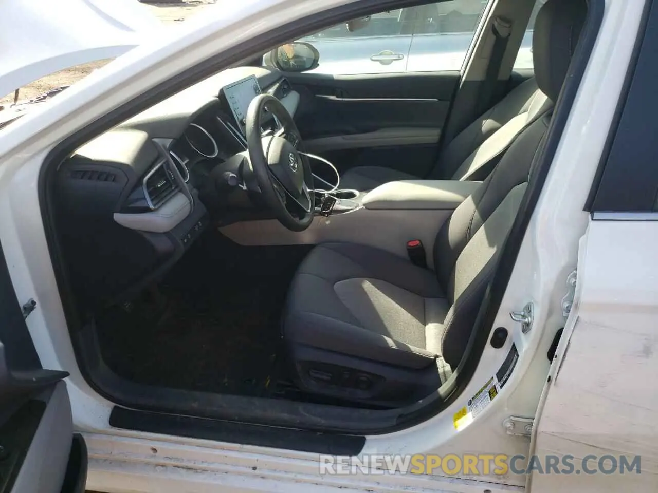 7 Photograph of a damaged car 4T1C11AK0RU202757 TOYOTA CAMRY 2024