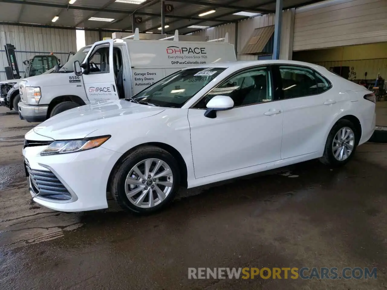 1 Photograph of a damaged car 4T1C11AK0RU224306 TOYOTA CAMRY 2024