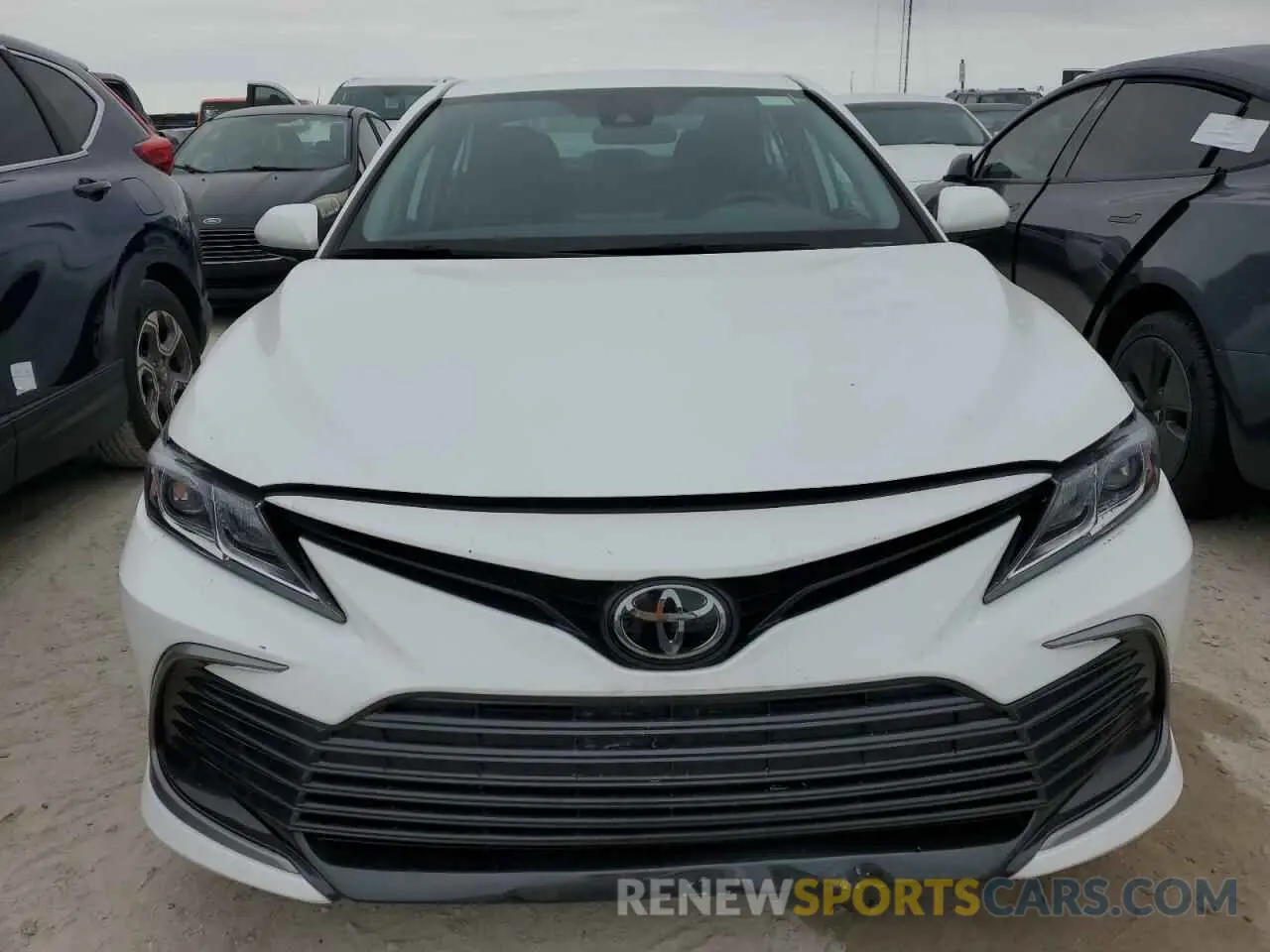 5 Photograph of a damaged car 4T1C11AK0RU840166 TOYOTA CAMRY 2024