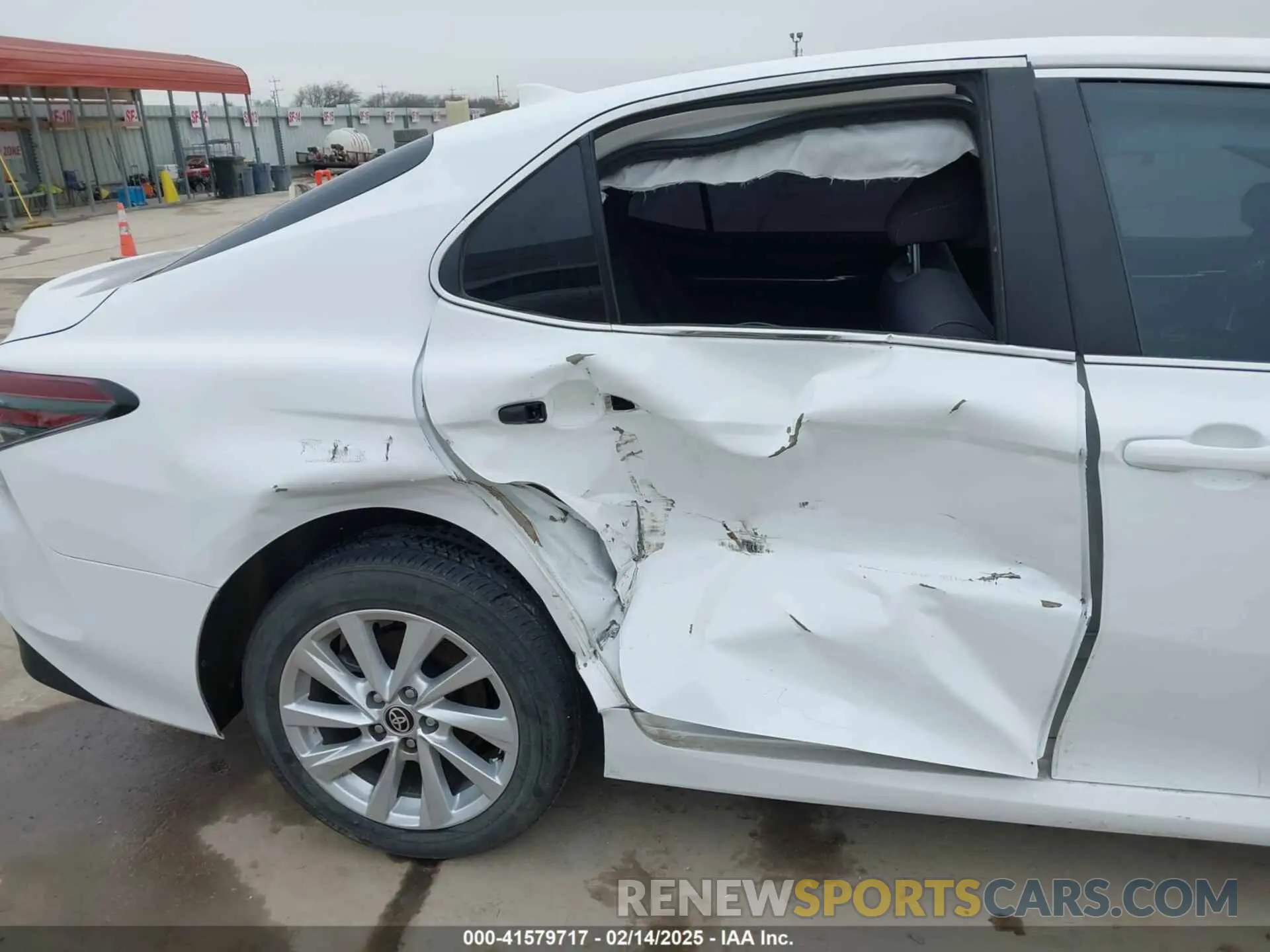 6 Photograph of a damaged car 4T1C11AK0RU846968 TOYOTA CAMRY 2024