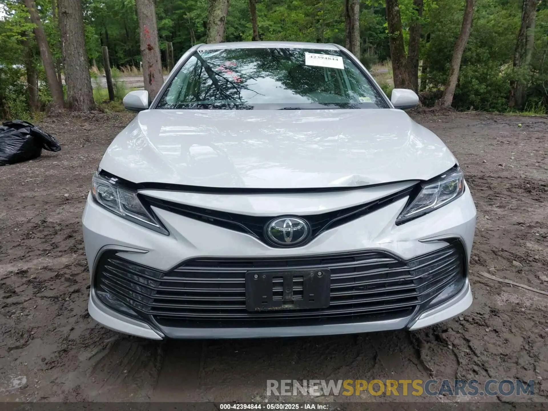 6 Photograph of a damaged car 4T1C11AK1RU189338 TOYOTA CAMRY 2024
