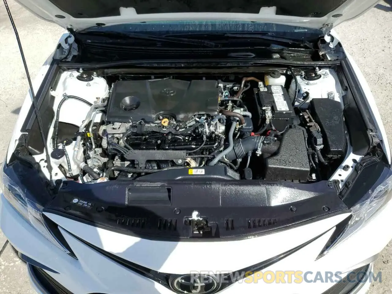 11 Photograph of a damaged car 4T1C11AK1RU852889 TOYOTA CAMRY 2024