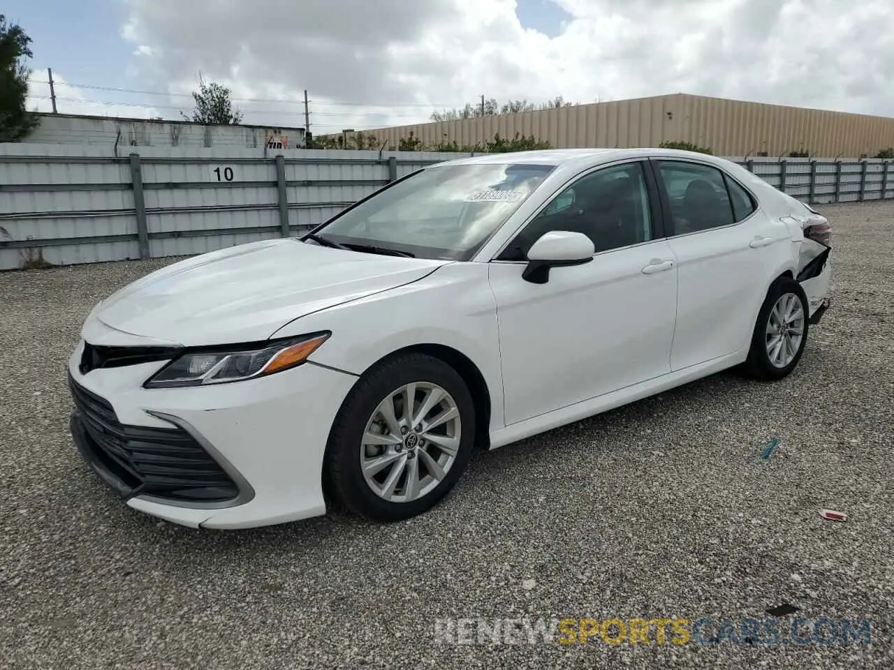 1 Photograph of a damaged car 4T1C11AK1RU856375 TOYOTA CAMRY 2024