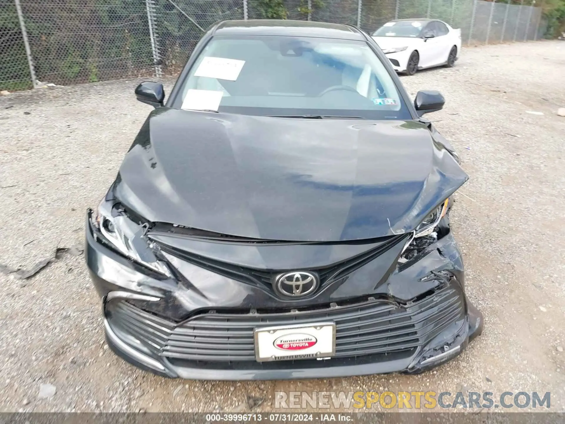 10 Photograph of a damaged car 4T1C11AK1RU863522 TOYOTA CAMRY 2024