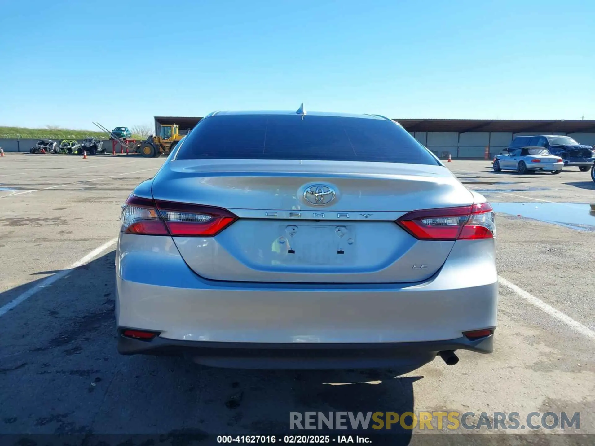 15 Photograph of a damaged car 4T1C11AK1RU909270 TOYOTA CAMRY 2024