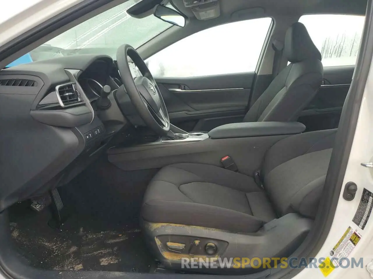 7 Photograph of a damaged car 4T1C11AK2RU208138 TOYOTA CAMRY 2024