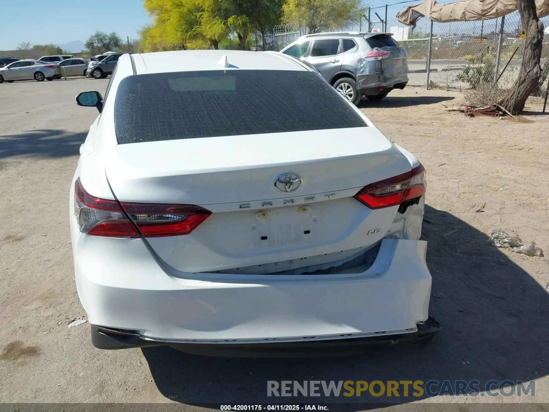 17 Photograph of a damaged car 4T1C11AK2RU863352 TOYOTA CAMRY 2024
