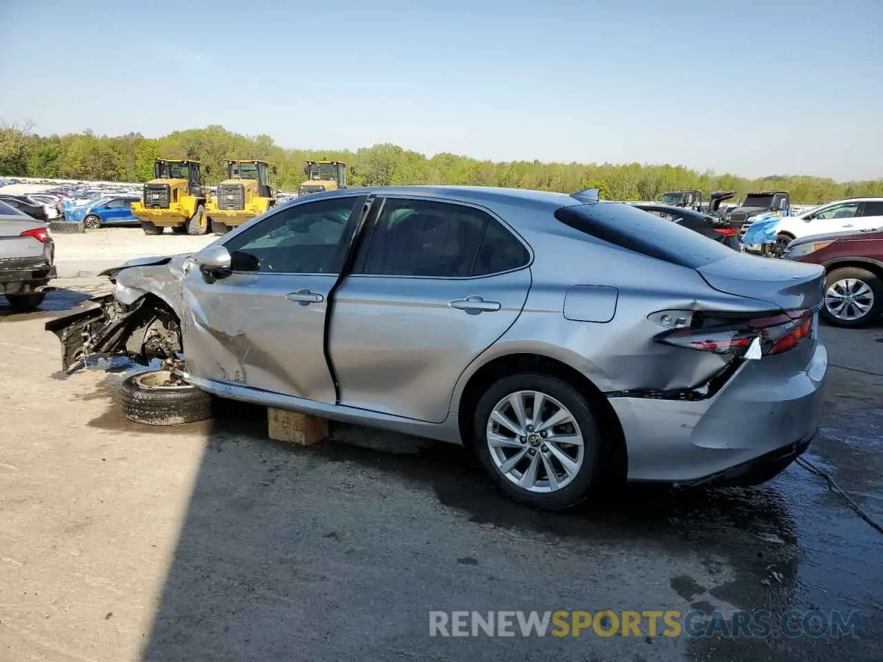 2 Photograph of a damaged car 4T1C11AK2RU870530 TOYOTA CAMRY 2024