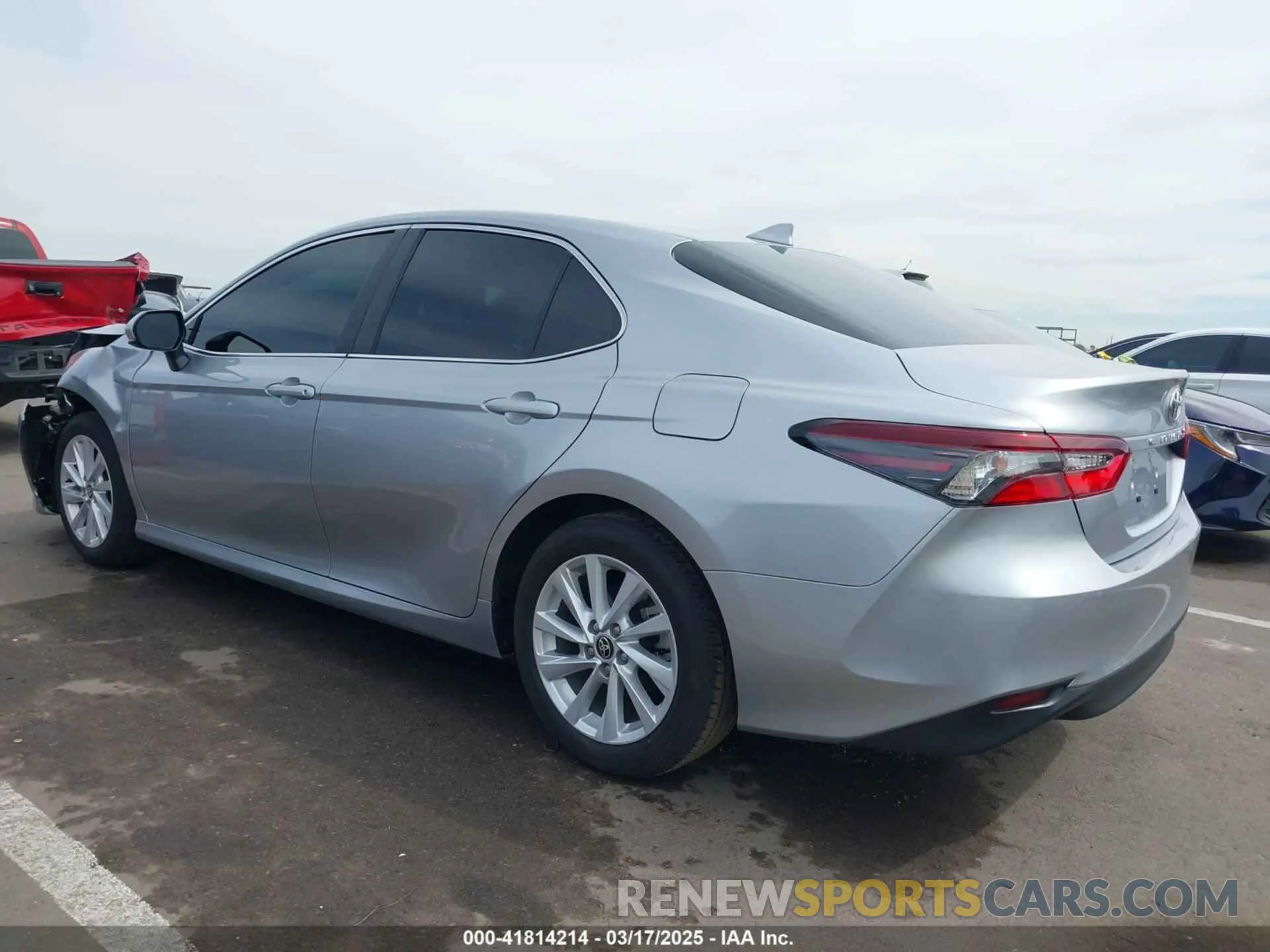 3 Photograph of a damaged car 4T1C11AK2RU915580 TOYOTA CAMRY 2024