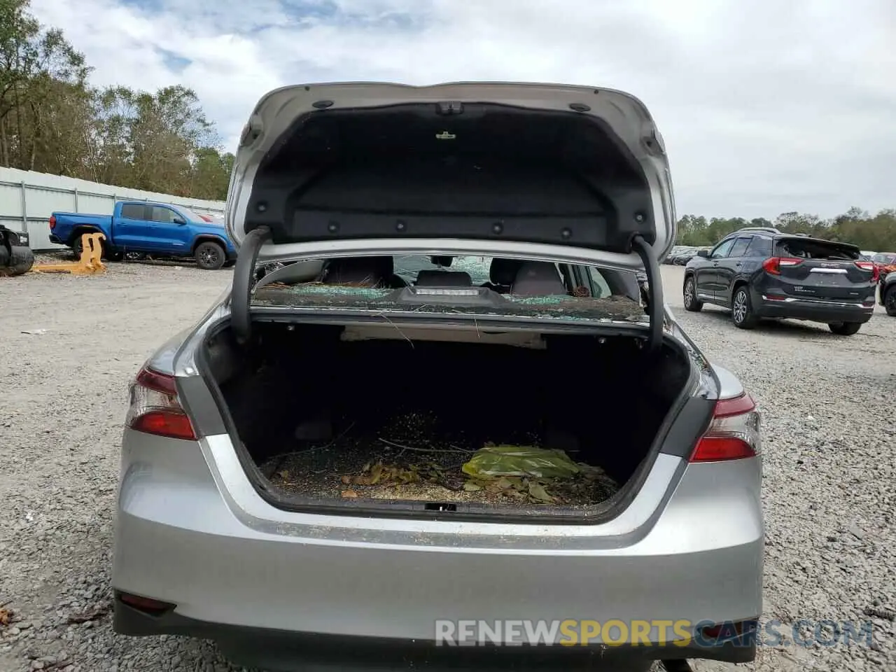 6 Photograph of a damaged car 4T1C11AK3RU226728 TOYOTA CAMRY 2024
