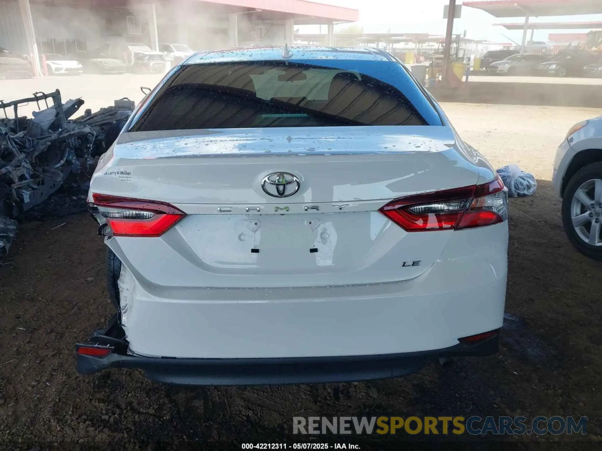 16 Photograph of a damaged car 4T1C11AK4RU864390 TOYOTA CAMRY 2024