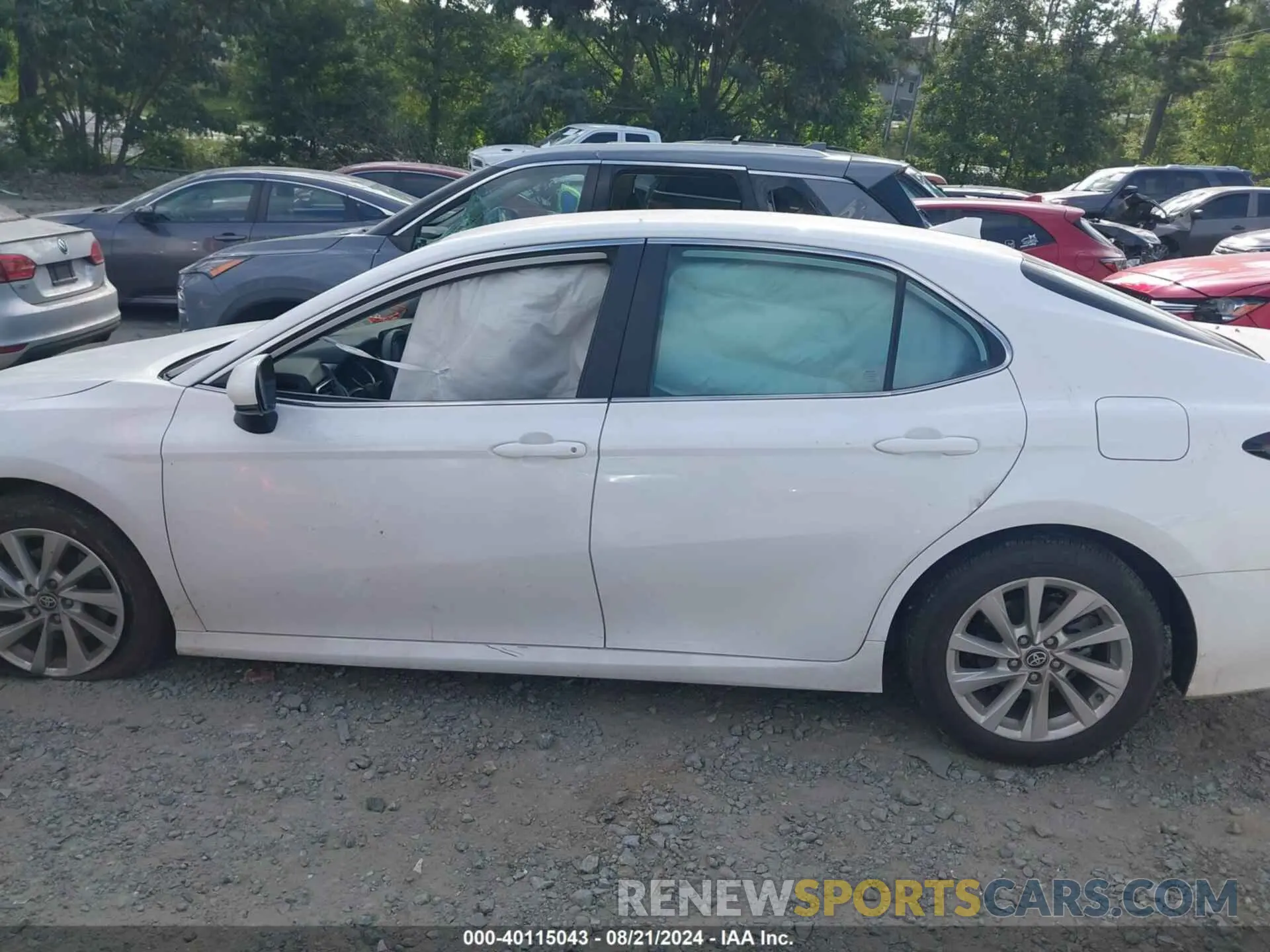 14 Photograph of a damaged car 4T1C11AK4RU868553 TOYOTA CAMRY 2024