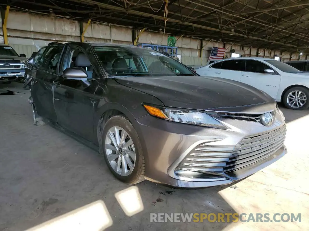 4 Photograph of a damaged car 4T1C11AK4RU885966 TOYOTA CAMRY 2024