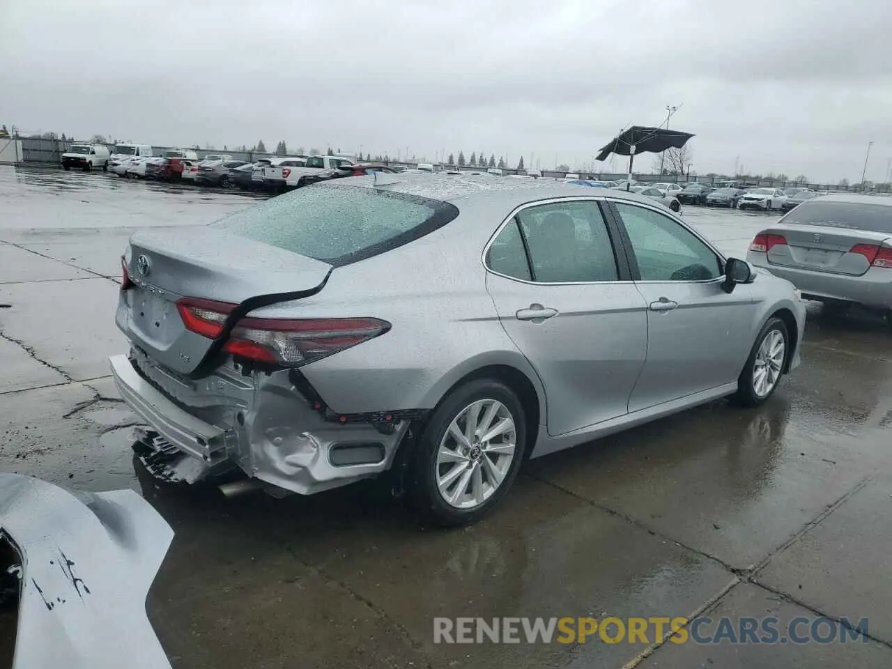 3 Photograph of a damaged car 4T1C11AK4RU903981 TOYOTA CAMRY 2024