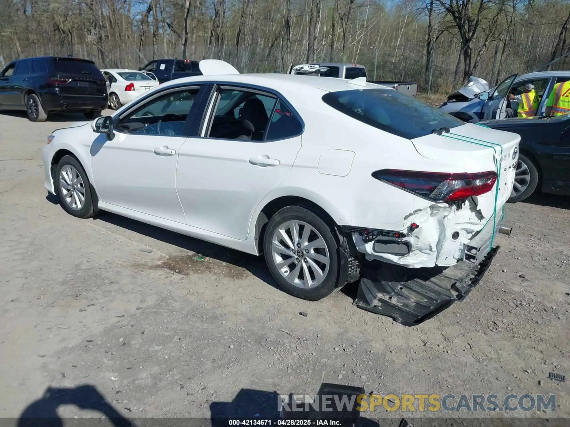 3 Photograph of a damaged car 4T1C11AK5RU193067 TOYOTA CAMRY 2024