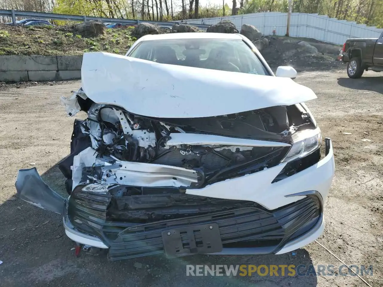 5 Photograph of a damaged car 4T1C11AK5RU205847 TOYOTA CAMRY 2024