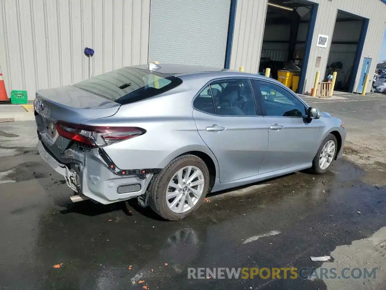 3 Photograph of a damaged car 4T1C11AK5RU231042 TOYOTA CAMRY 2024