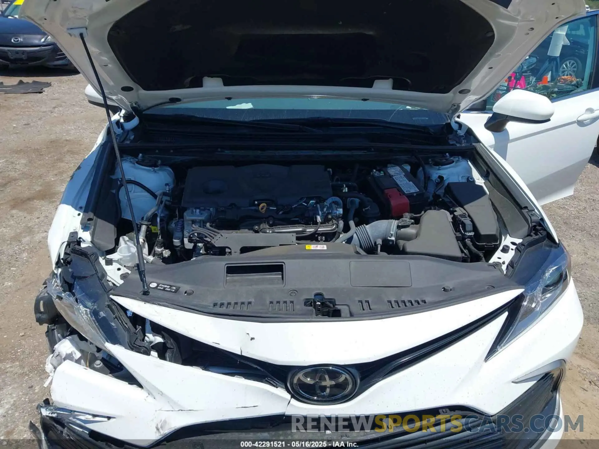 10 Photograph of a damaged car 4T1C11AK5RU844424 TOYOTA CAMRY 2024