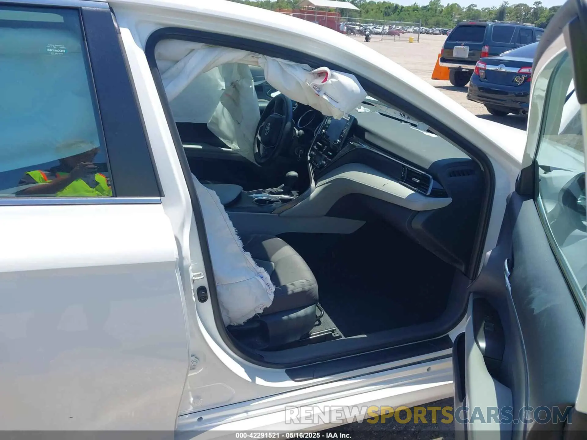 5 Photograph of a damaged car 4T1C11AK5RU844424 TOYOTA CAMRY 2024