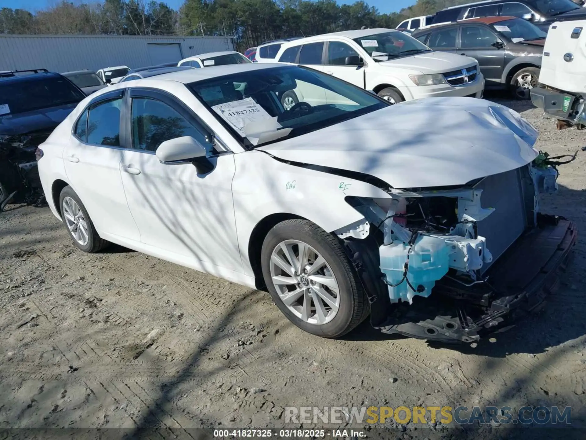 1 Photograph of a damaged car 4T1C11AK5RU858095 TOYOTA CAMRY 2024